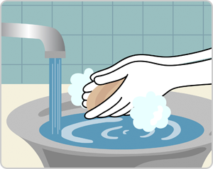 평소에도 흐르는 깨끗한 물에 비누를 사용하여 손을 자주 씻는다.